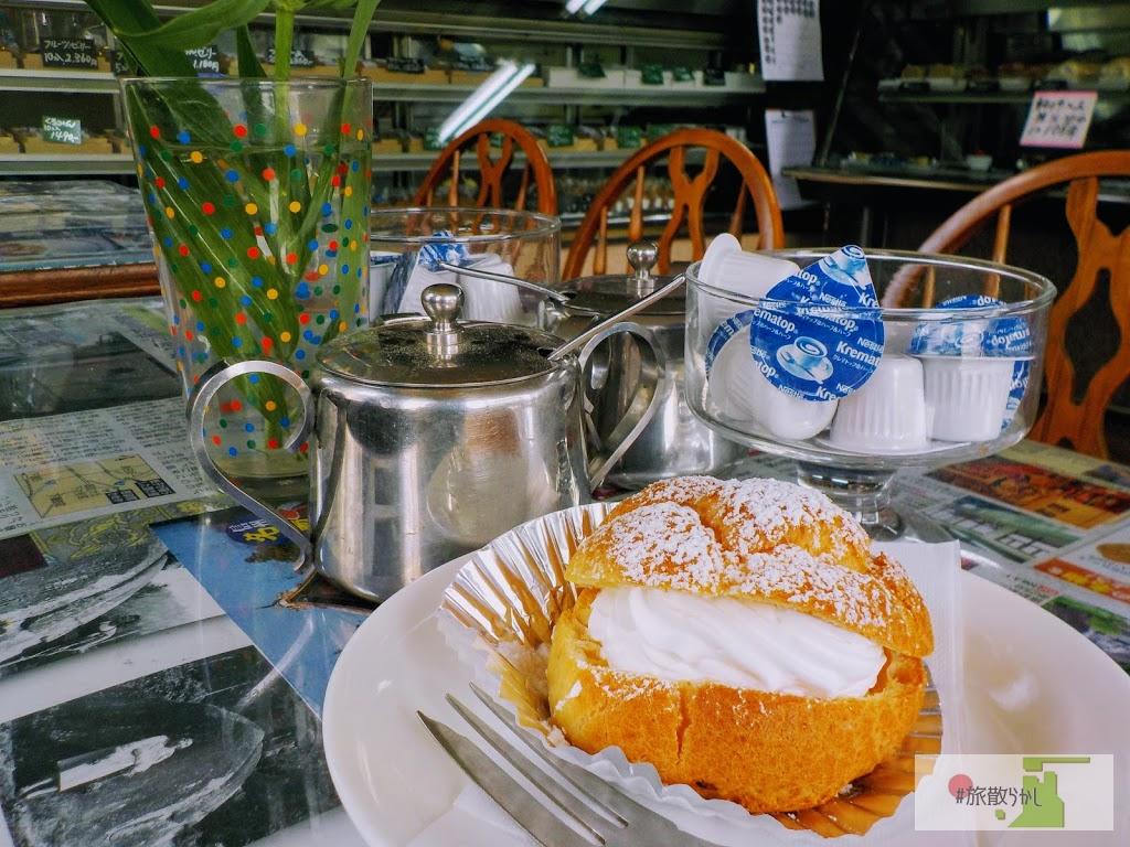 フレール洋菓子店 下諏訪で50年 老舗ケーキ屋で生シュークリーム 岡本太郎も愛したレトロなお店