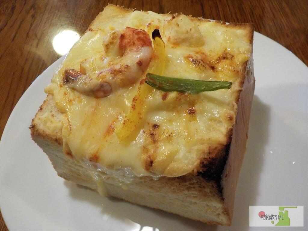 会津 珈琲館蔵でランチ ぶ厚い濃厚パングラタンとレトロな店内で休憩